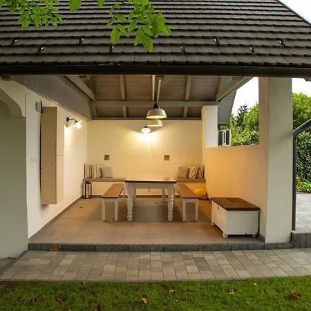 アパート Haus Fuchs Tarján